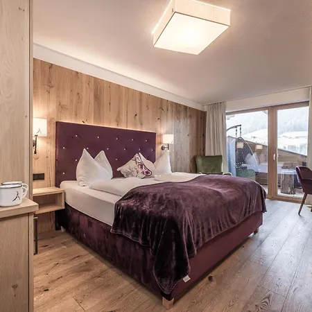 Boutiquehotel Alpbacherin 4 Sterne Superior Альпбах