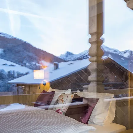 Отель Boutiquehotel Alpbacherin 4 Sterne Superior 4*