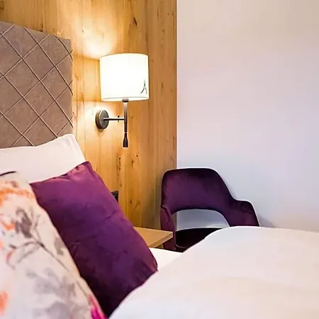 Boutiquehotel Alpbacherin 4 Sterne Superior 4*