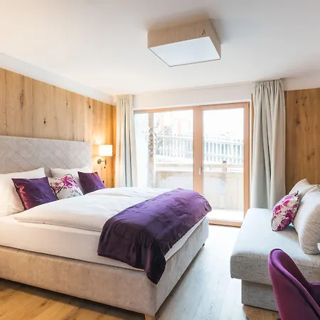 Boutiquehotel Alpbacherin 4 Sterne Superior 4*