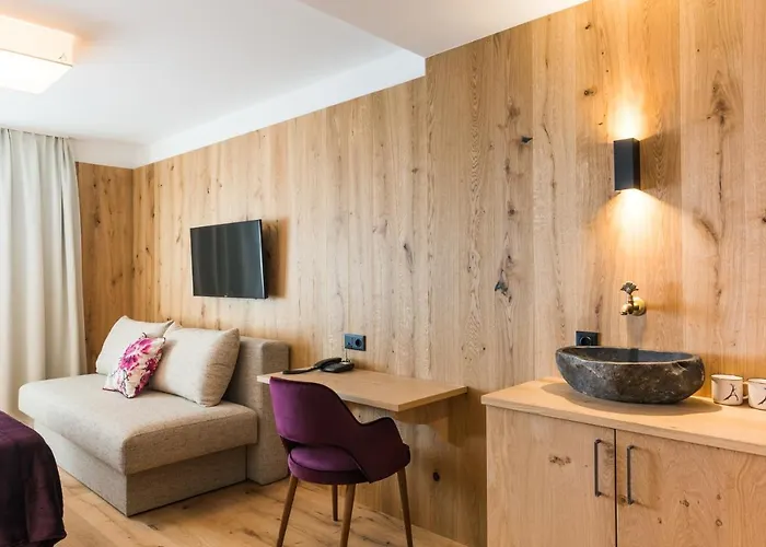 Boutiquehotel Alpbacherin 4 Sterne Superior Ξενοδοχείο