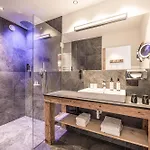 Boutiquehotel Alpbacherin 4 Sterne Superior 阿尔卑巴赫