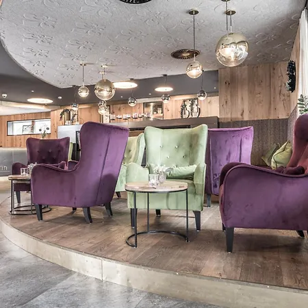 Boutiquehotel Alpbacherin 4 Sterne Superior 阿尔卑巴赫