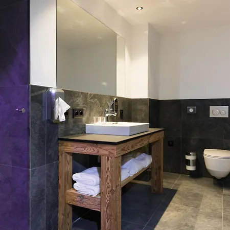 Boutiquehotel Alpbacherin 4 Sterne Superior מלון