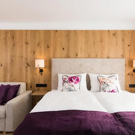 מלון Boutiquehotel Alpbacherin 4 Sterne Superior אלפבאך